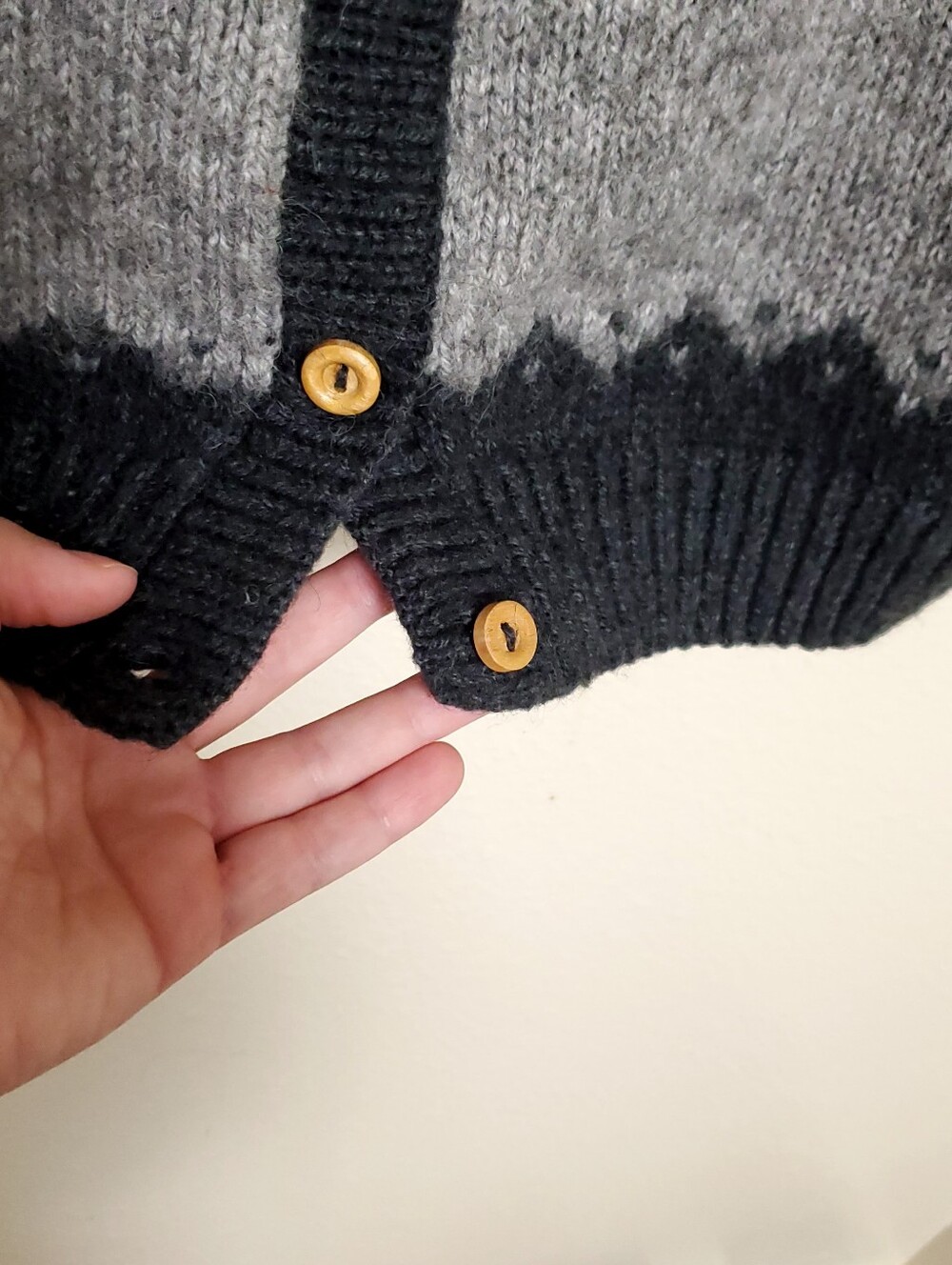 THE ALPACA CONNECTION Fair Isle Cardigan Fine Alpaca Cozy Cabin Boho Sweater - Picture 7 of 9